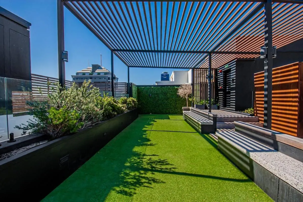 Loadshedding Free, Secure, Rooftop Pool- Wifi Cape Town